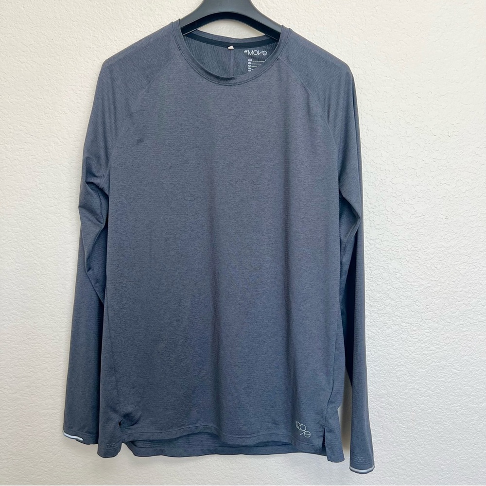 H&M Men’s MOVE Crew Neck Muscle Fit Gray Long Sleeve Size M